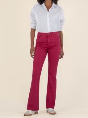 EUC Kut from the Kloth Ana High-Rise Flare Dragon Fruit Stretch Jeans Women’s 8